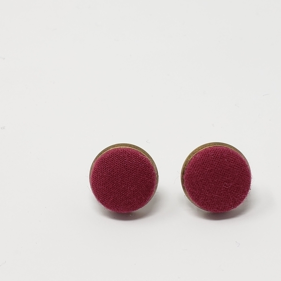 New Handmade | Upcycled Button Stud Earrings - Picture 1 of 4